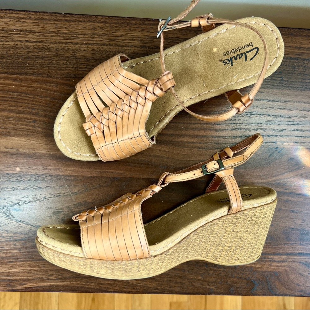 Clark’s Bendables Tan Leather Platform Espadrille Wedge Sandals 6.5